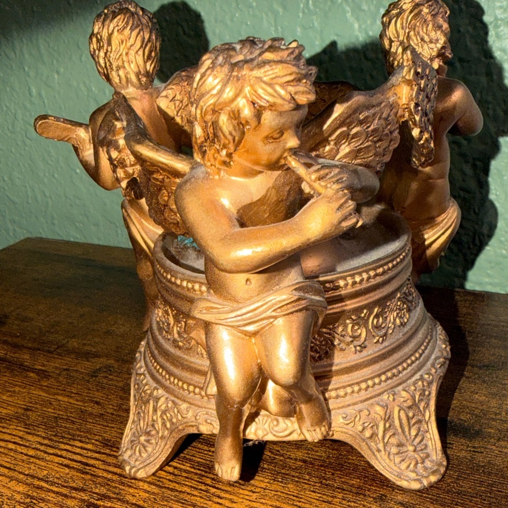 Vintage Gold Cherub Candle Holder - Picture 11 of 16